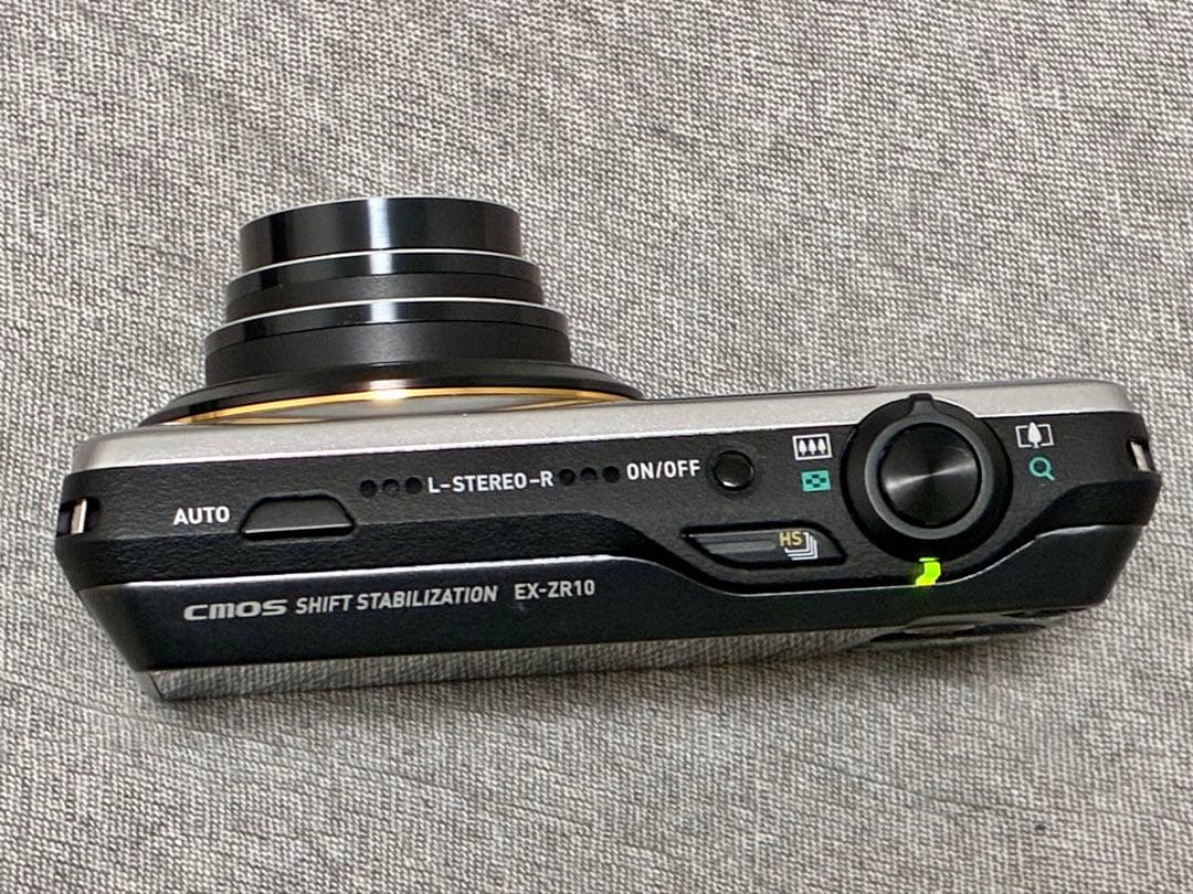 ⭐️動作確認済⭐️カシオ CASIO EXILIM EX-ZR10シルバー コンデジ