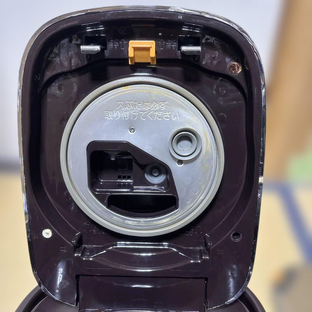 ZOJIRUSHI 5.5合 圧力IH炊飯ジャー NW-JB10 ブラウン