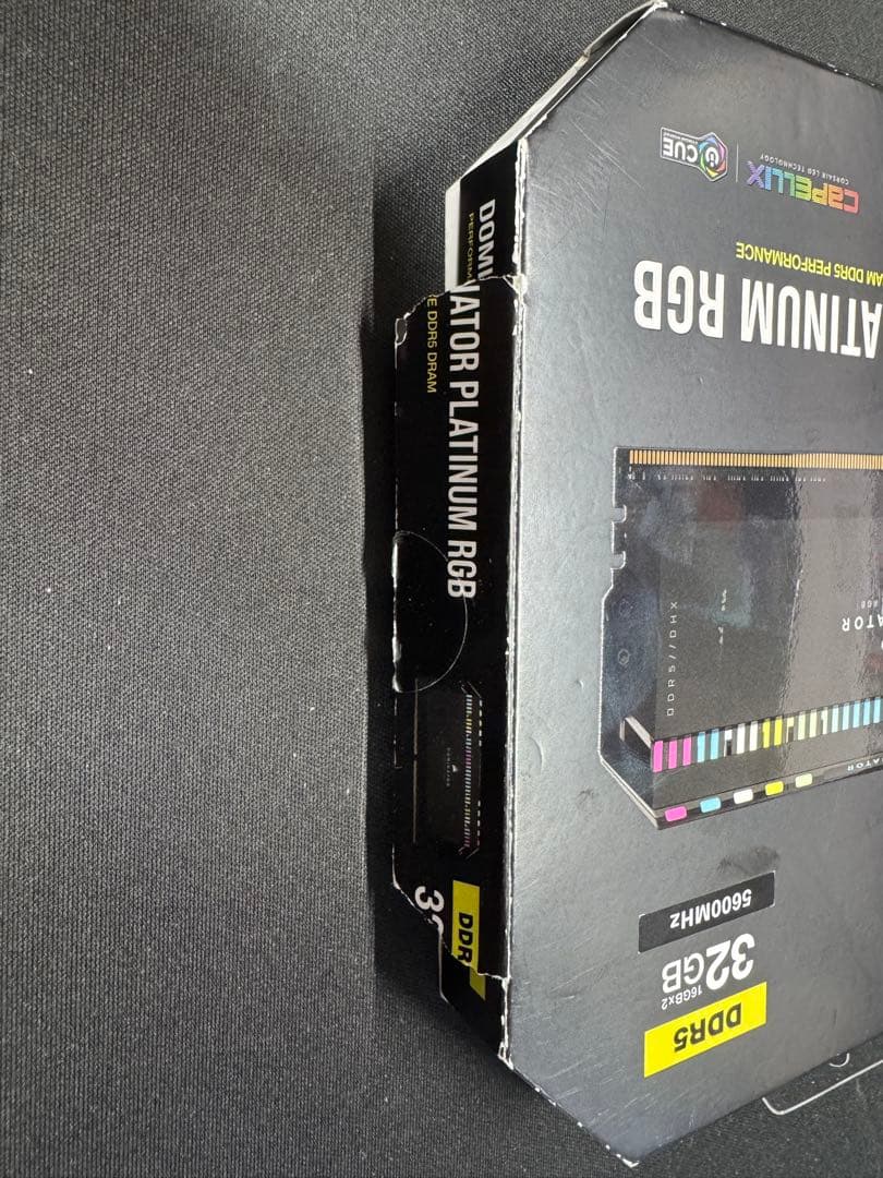 メモリー DOMINATOR PLATINUM 32GB DDR5 5600MHz