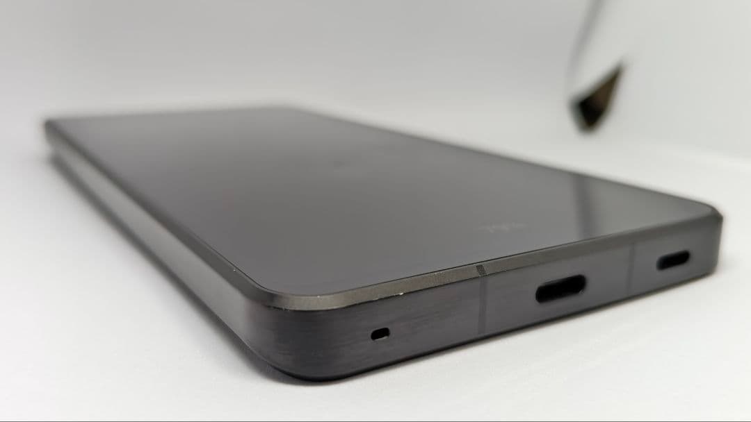 値下げ❌AQUOS R7本体とおまけ 256GB 画面焼けあり