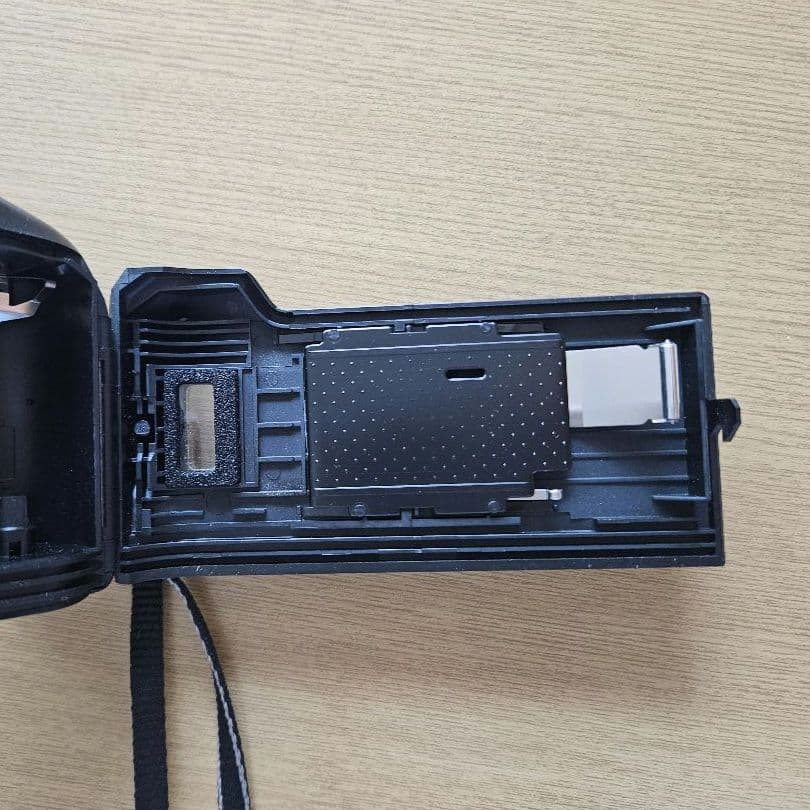 Canon　Autboy　フィルムカ　メラ　ジャンク品