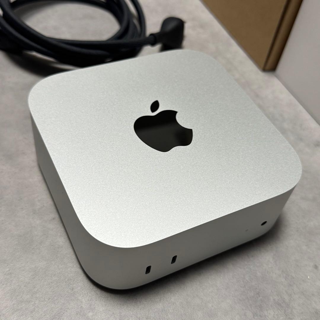 Mac mini M4チップ 16GB 256GB 2024
