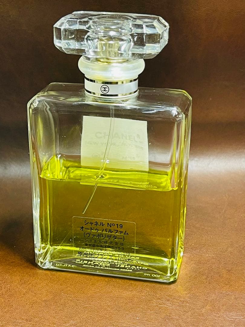 CHANEL シャネル No.19 オードパルファム 100ml 香水