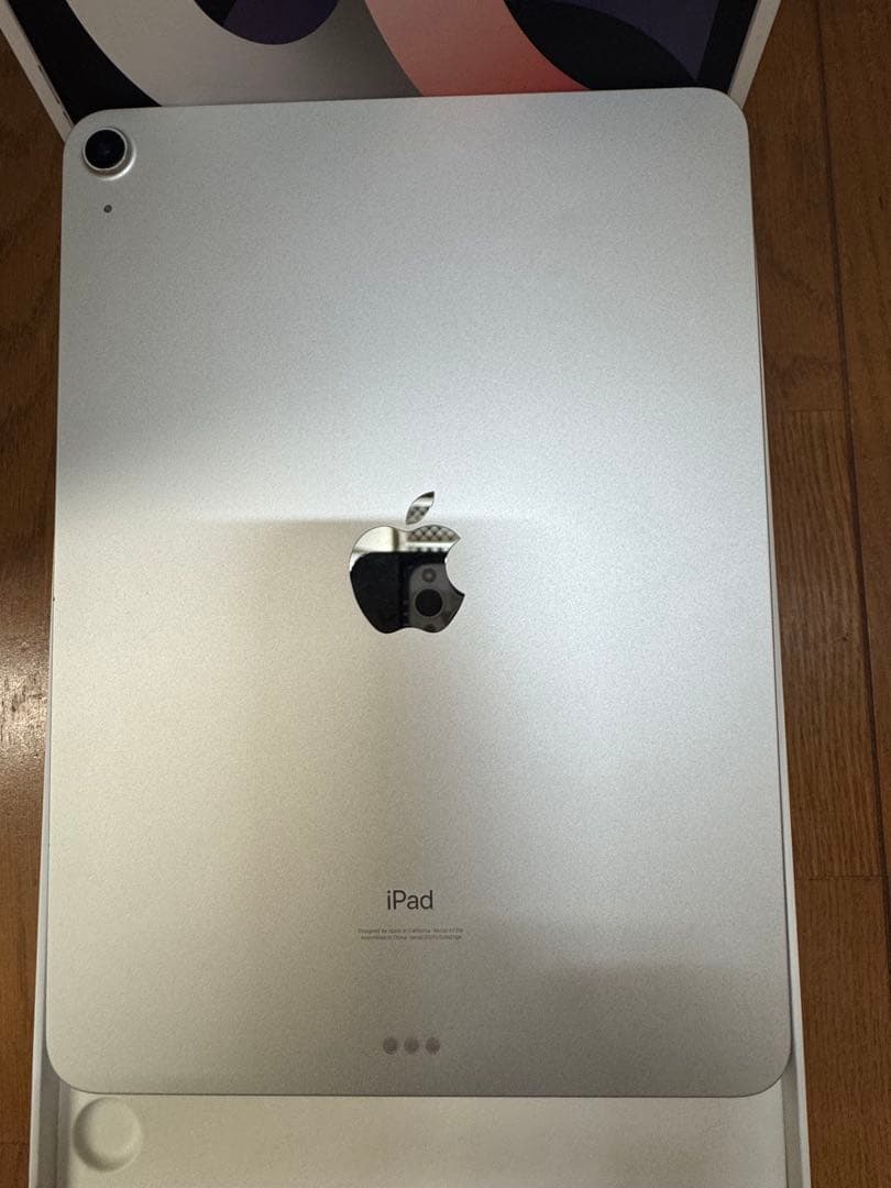 Apple iPadAir (第4世代) シルバー 本体 バッテリー容量95%