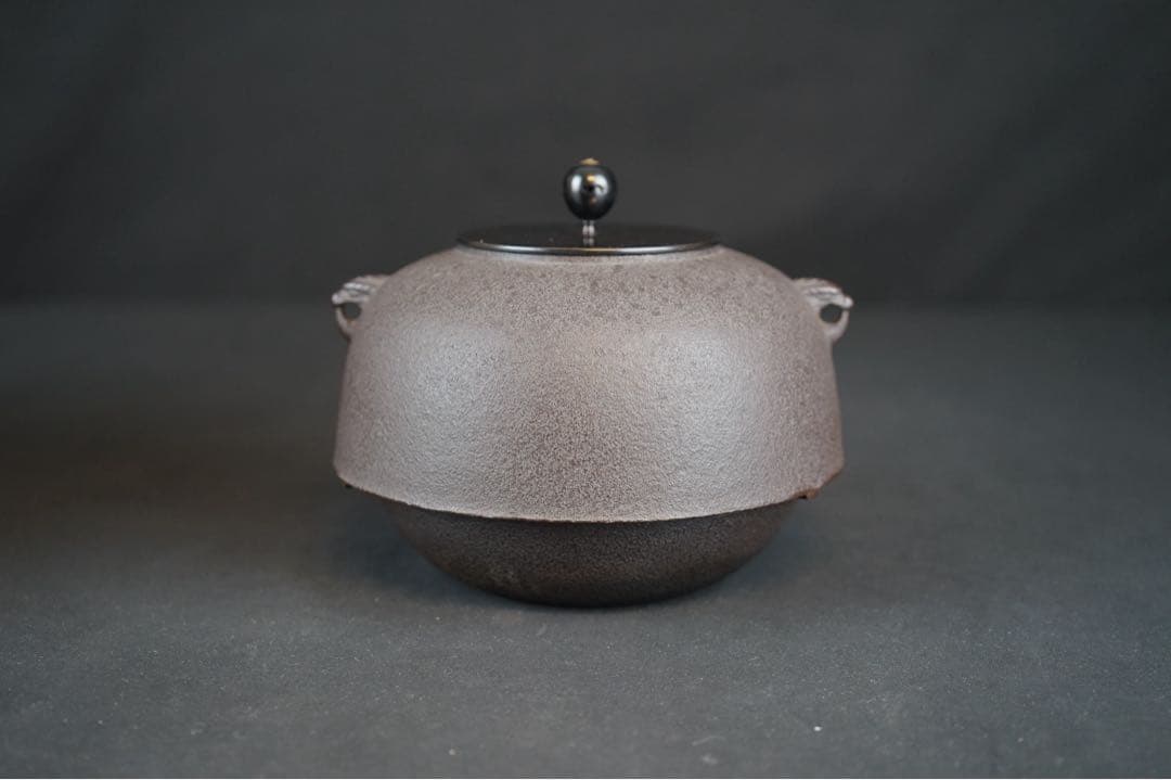 横倉嘉山 作 銀摘 鬼面切合釜 共箱 茶道具 茶釜
