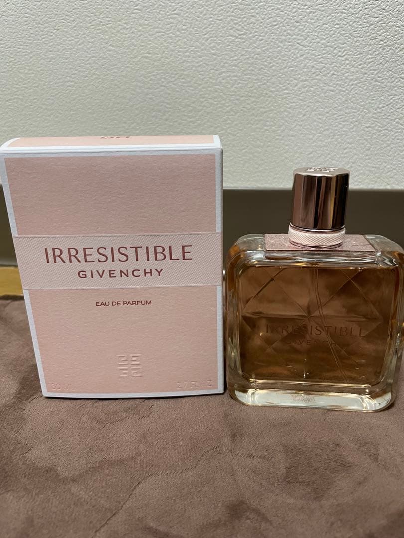 香水(ユニセックス) Givenchy Irresistible Eau de Parfum 80ml