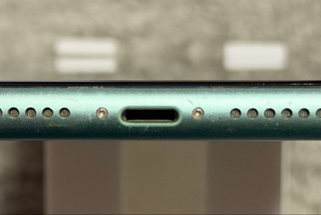 iPhone11 グリーン 64GB 箱付き