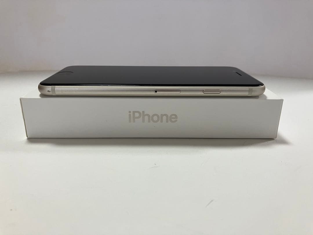 Apple iPhoneSE 第3世代 64GB SIMフリー 電池容量75%