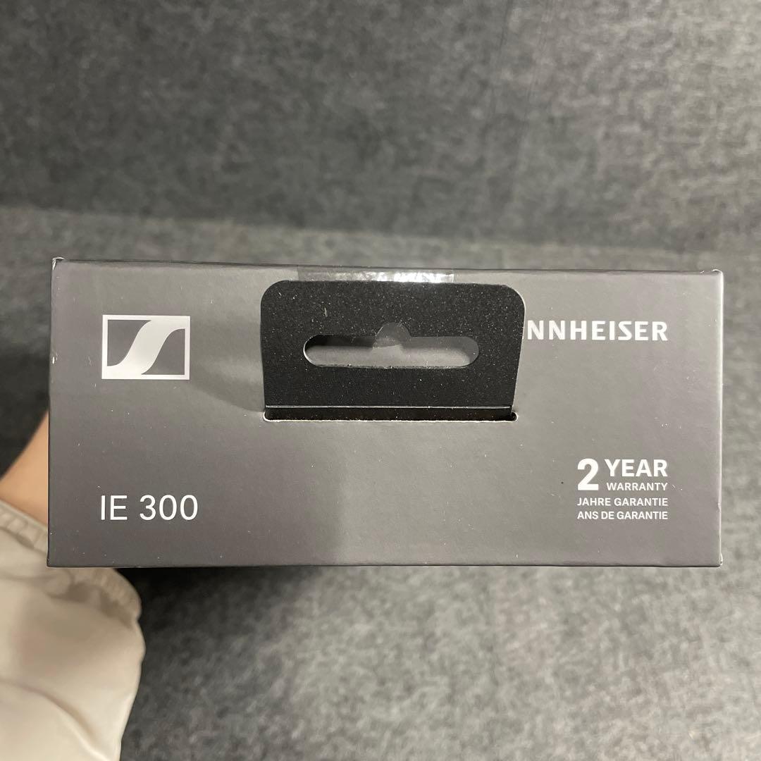 ゼンハイザー Sennheiser イヤホン有線 IE 300