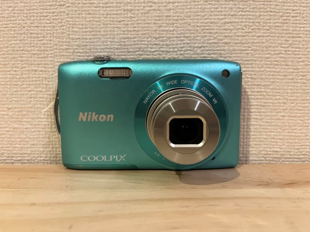 完動品 Nikon COOLPIX S3300 コンデジ #26080