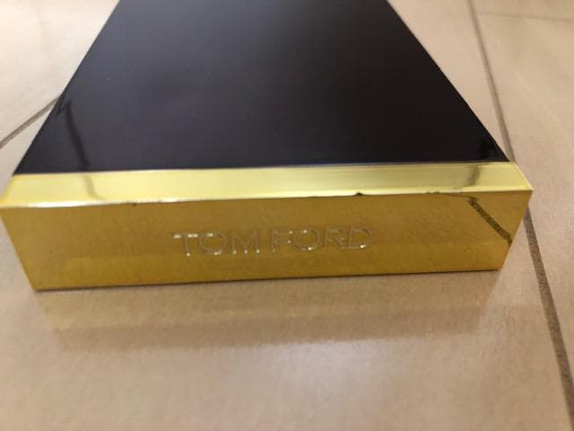 新品未使用 TOM FORD アイカラークォード　27A ヴァージンオーキッド