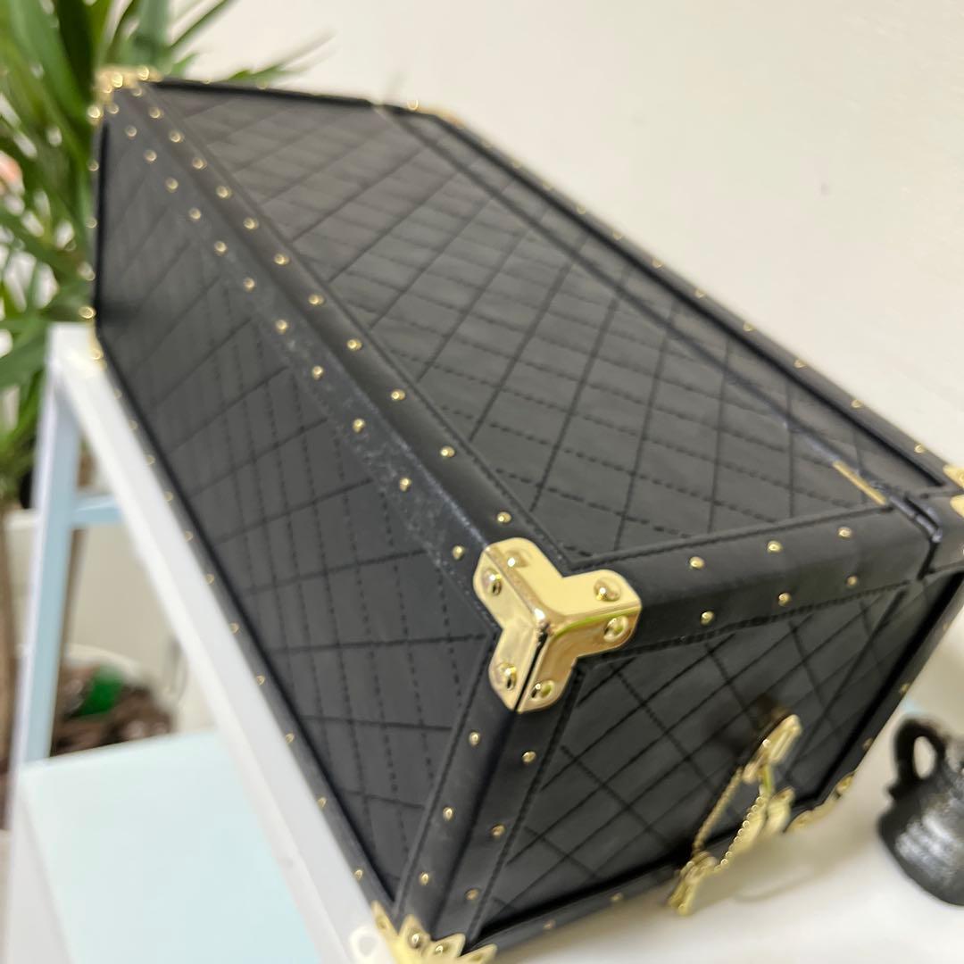 【美品】エンジェルシャンパン5周年　限定品　空箱　レザーラッチタイプ