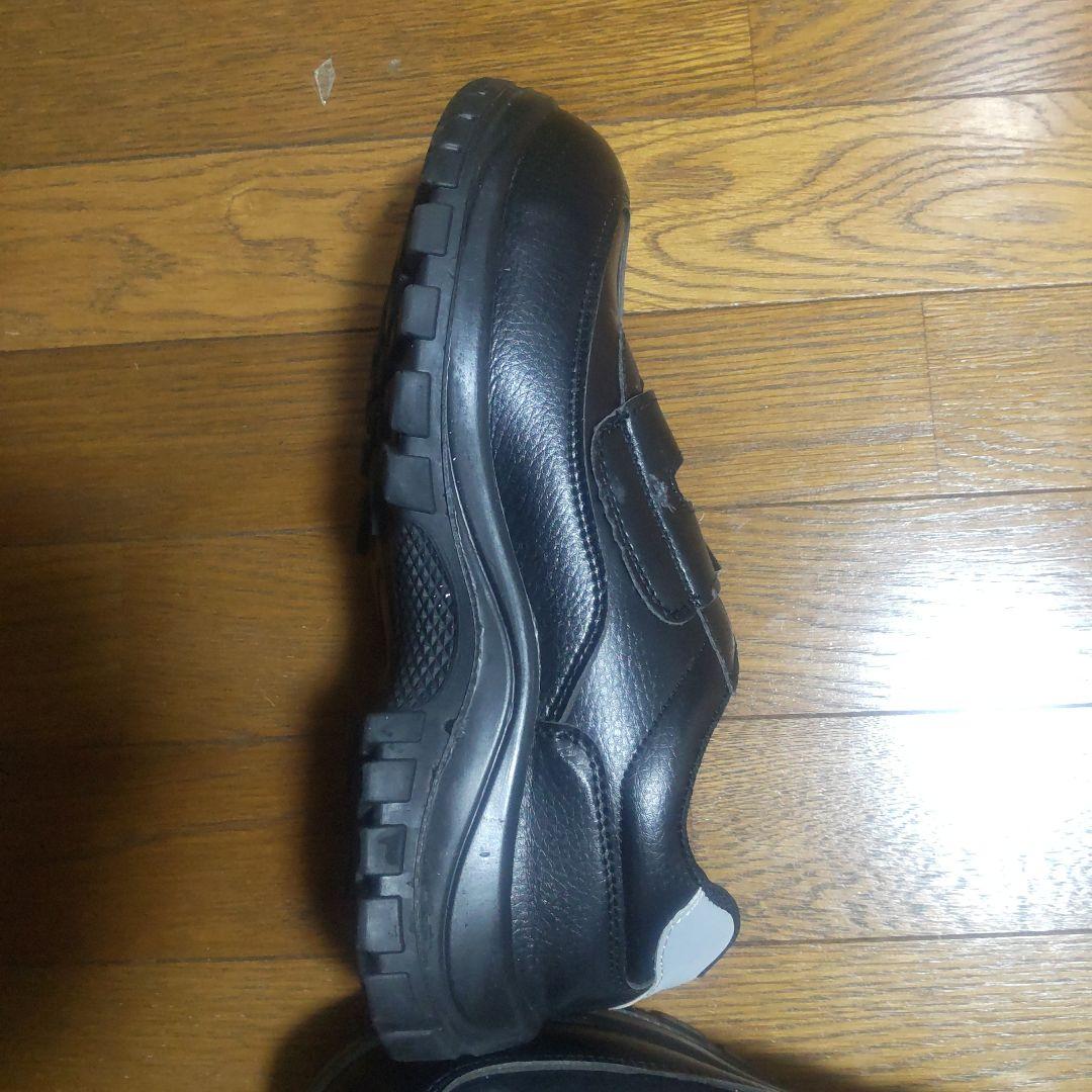黒の合成皮革安全靴 ベルクロストラップ