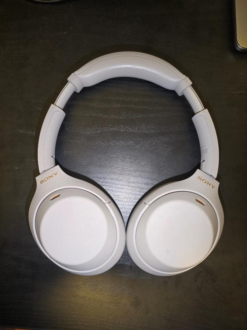 ヘッドホン SONY WH-1000 XM4