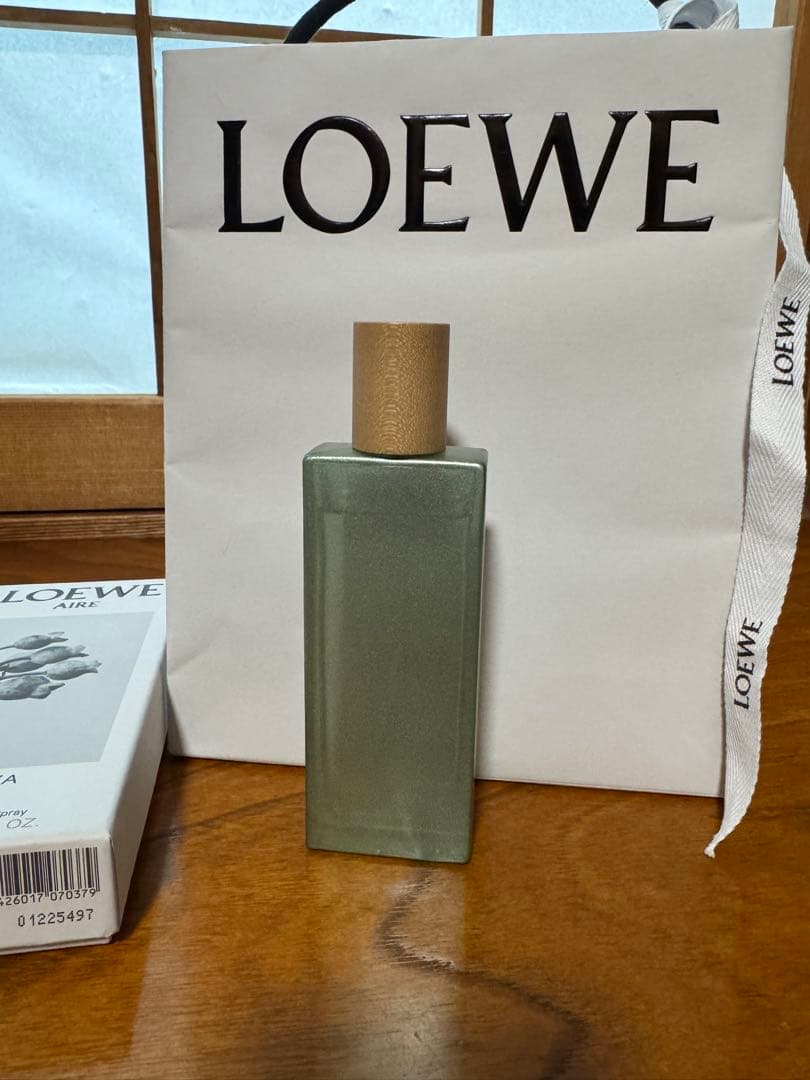 LOEWE オードゥトワレ\"ロエベ アイレ スティレサ\" 50mL