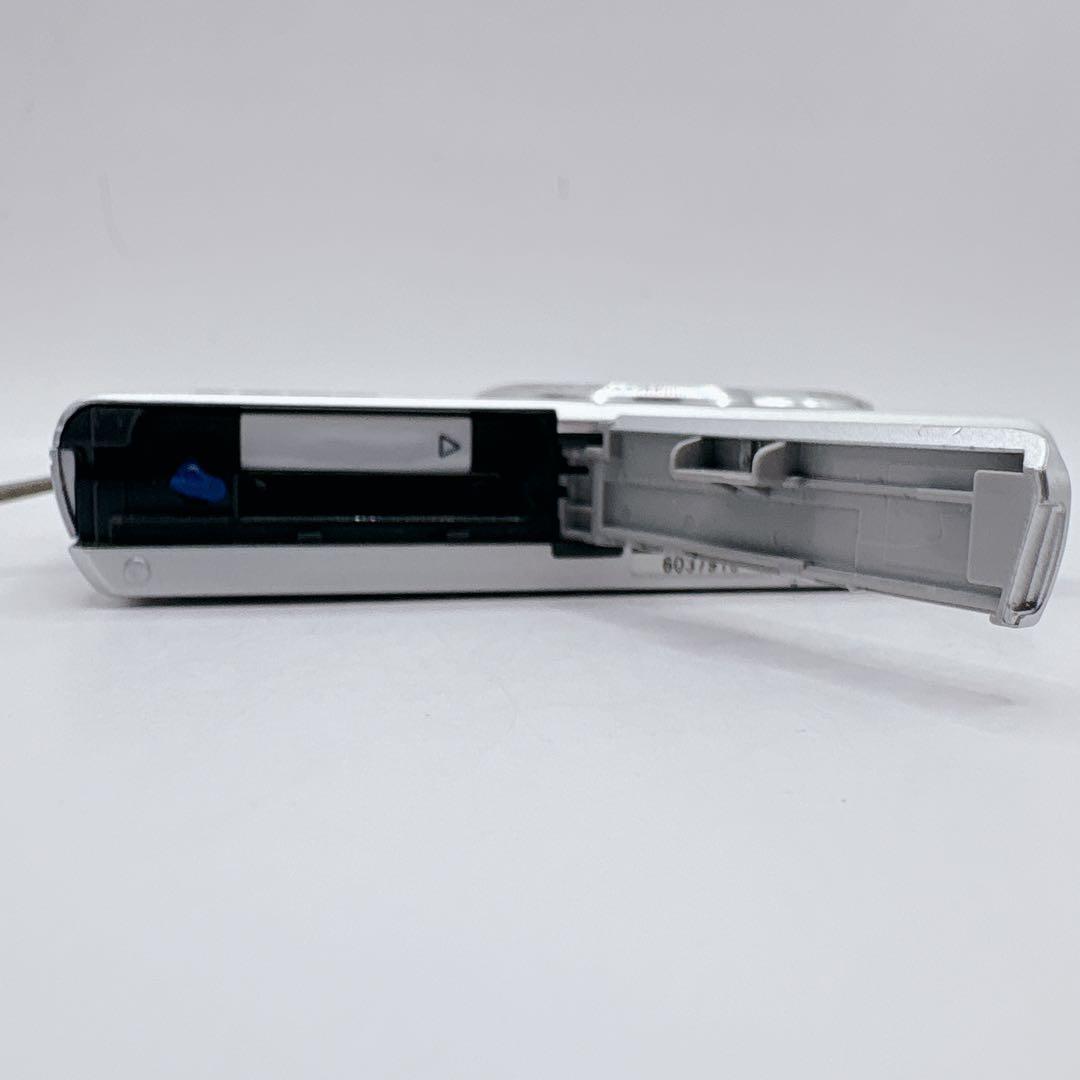 美品 Sony Cyber-shot DSC-W550 デジタルカメラ　シルバー
