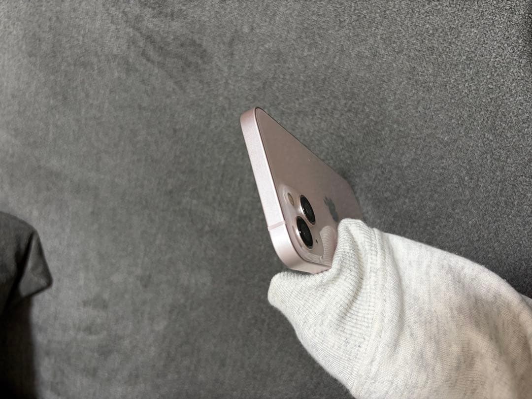 iPhone13 ピンク