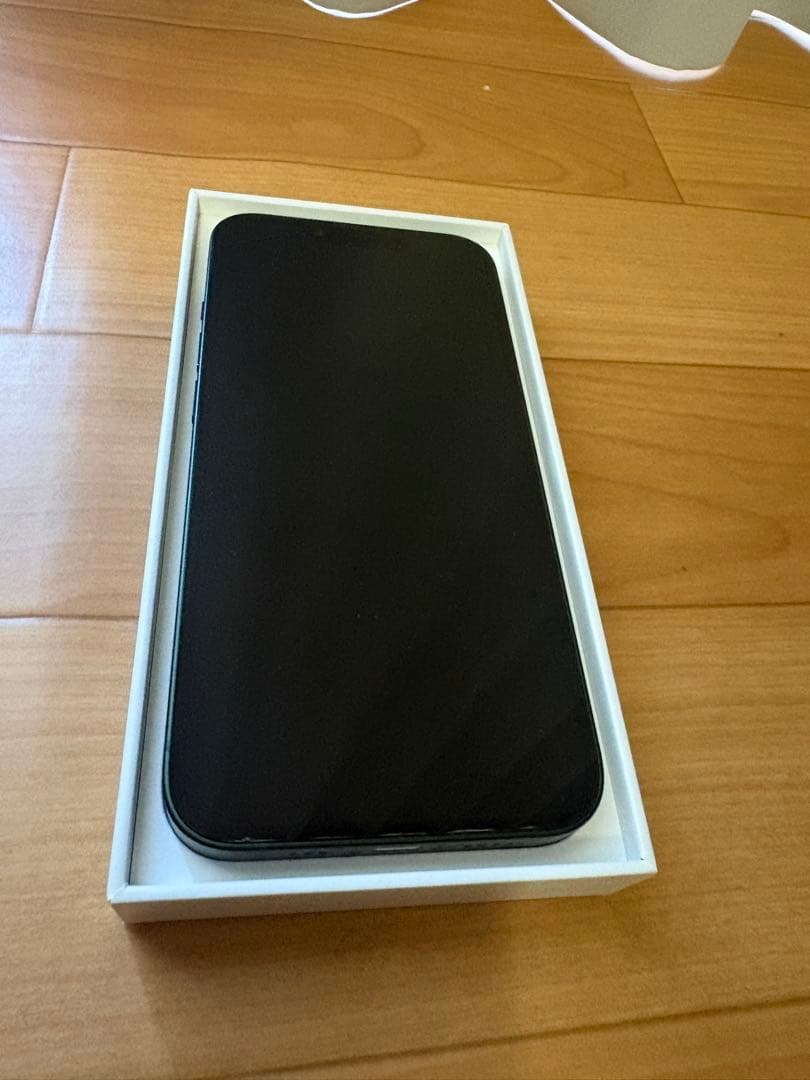 【美品】iPhone 13 グリーン 128GB SIMフリー