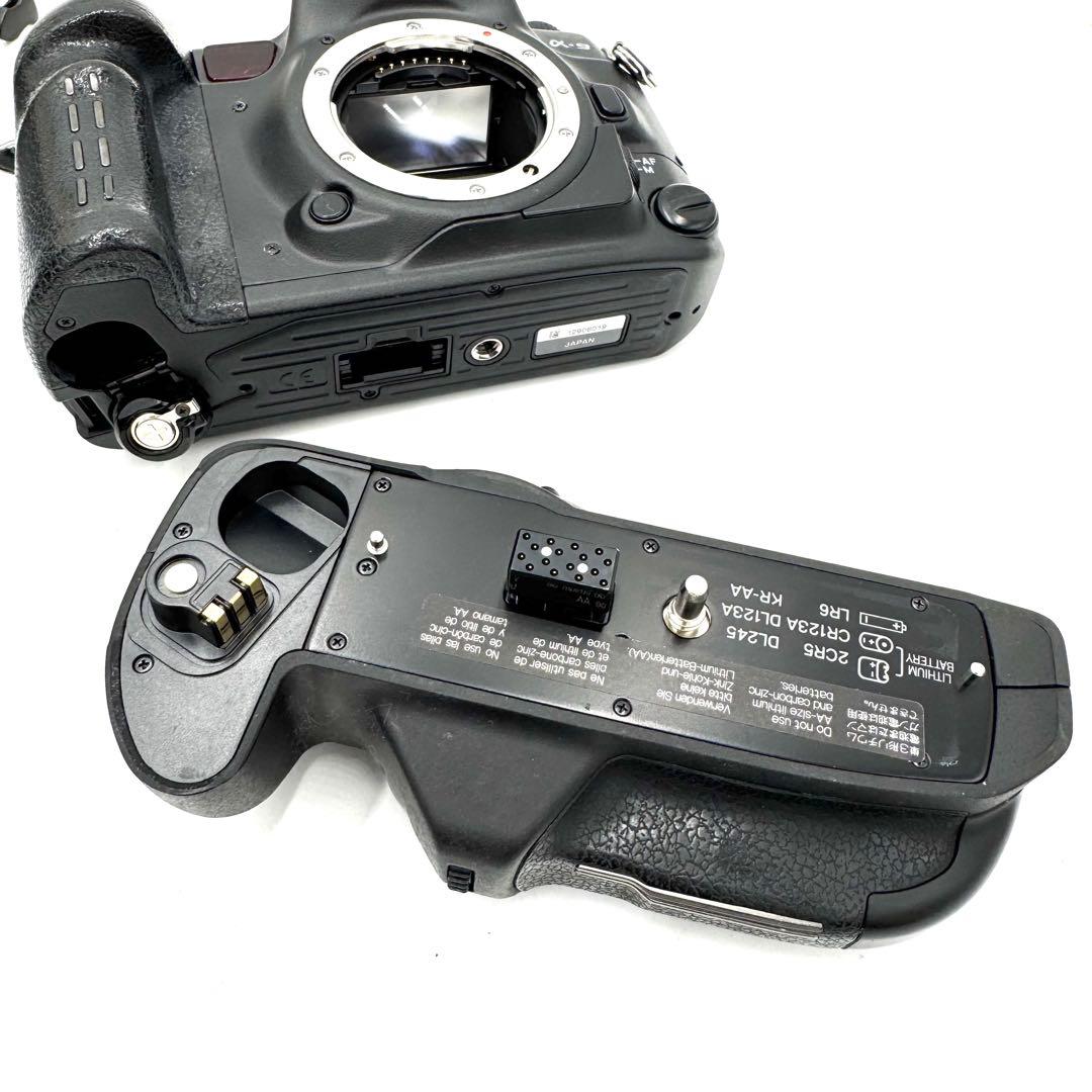 ❁美品❁MINOLTA ミノルタ α-9 VC-9 グリップ付き