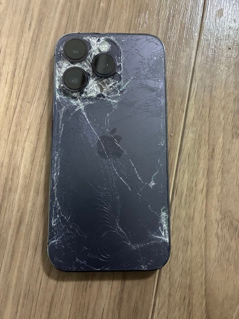 iPhone 14 Pro 128GB 動作OK 背面ひび割れあり