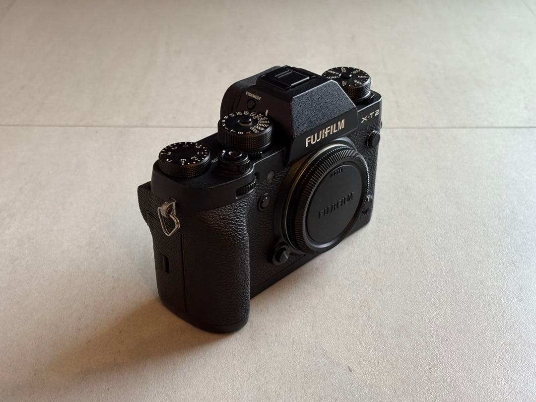 FUJIFILM X-T2 ミラーレス一眼