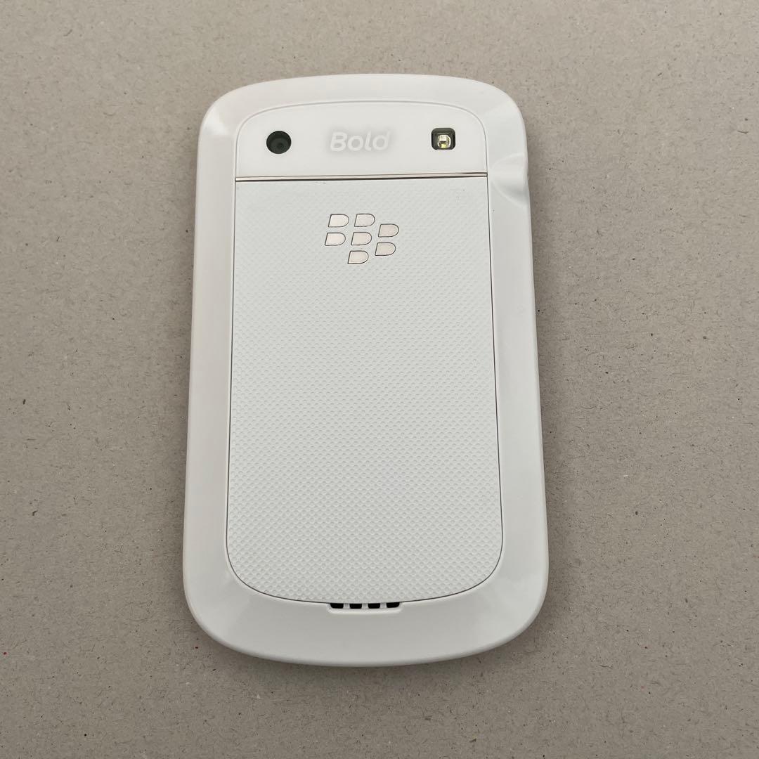 美品 blackberry bold 9900 ホワイト