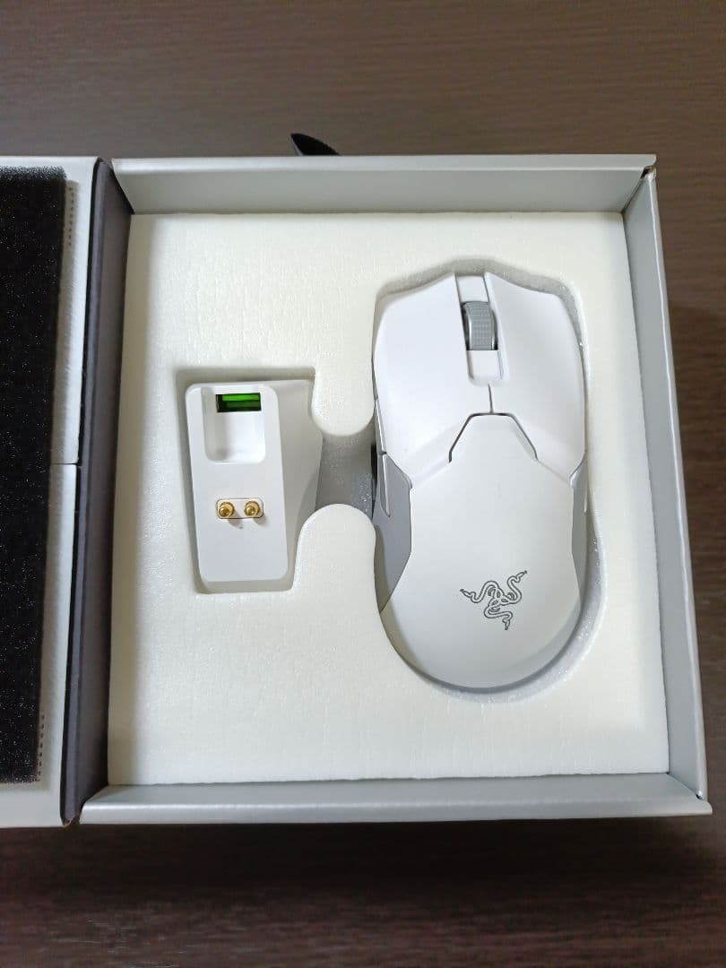 Razer Viper Ultimate ホワイト 値下げ交渉可