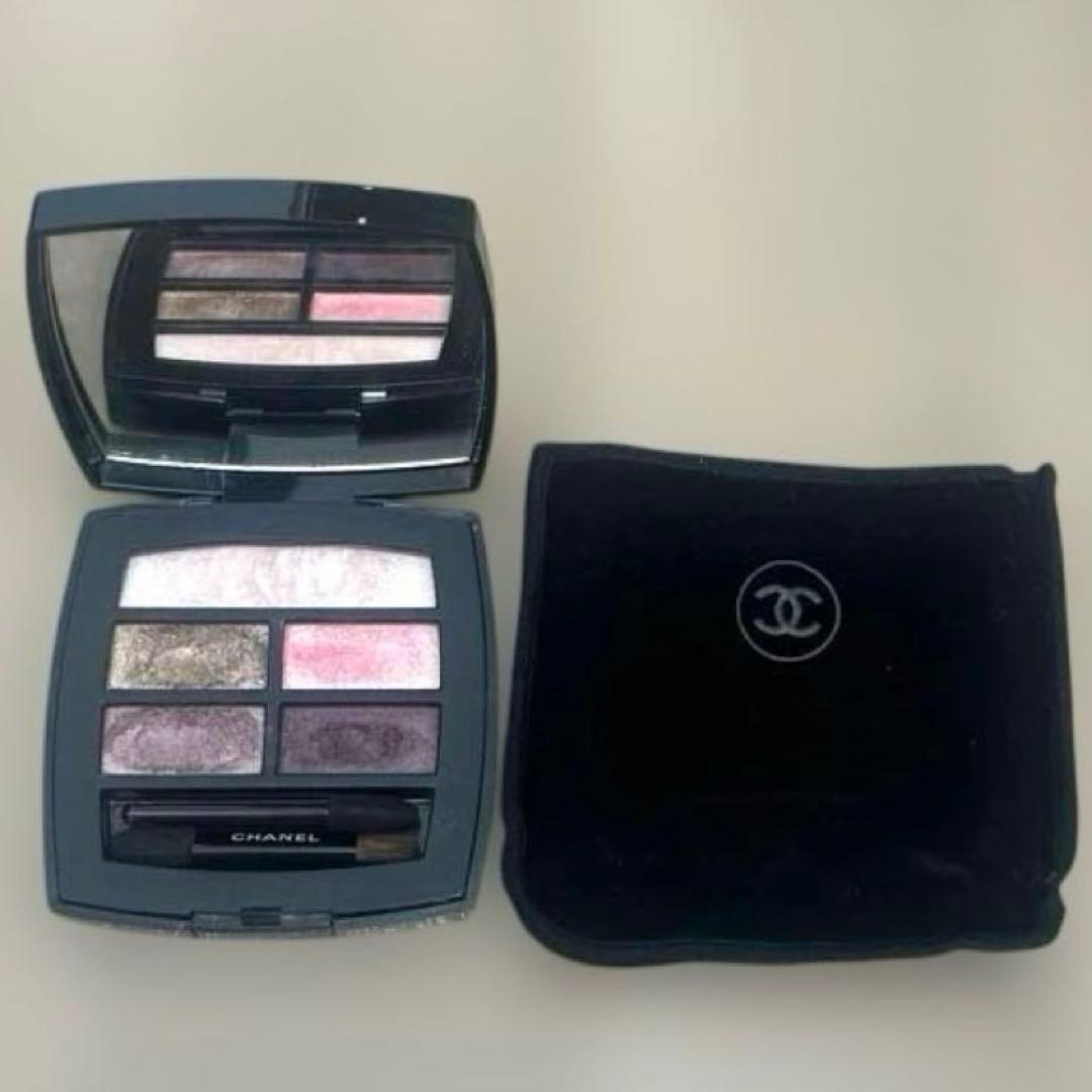 CHANEL レベージュパレットルガール　ライト