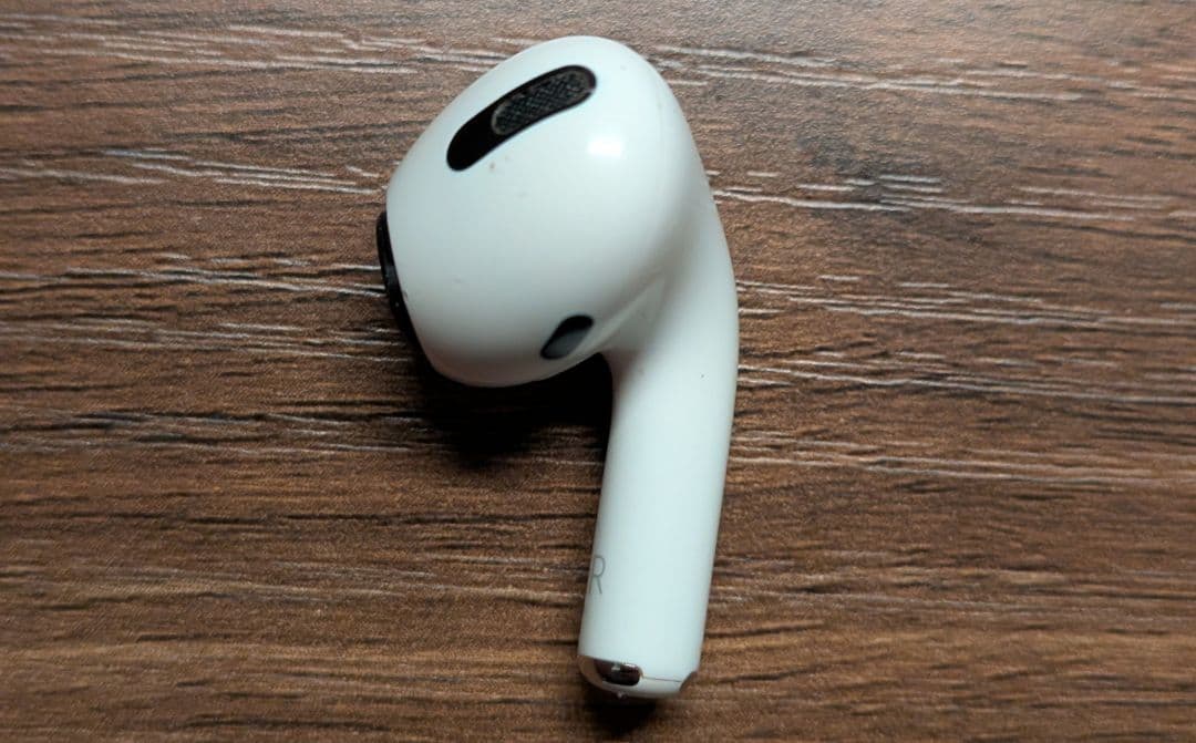 AirPods Pro　エアポッツプロ