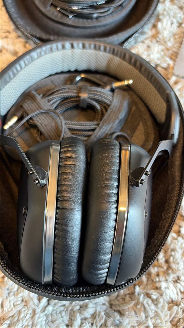 ⚫︎未使用⚫︎V-MODA Crossfade LP2 ブラック ヘッドホン　DJ