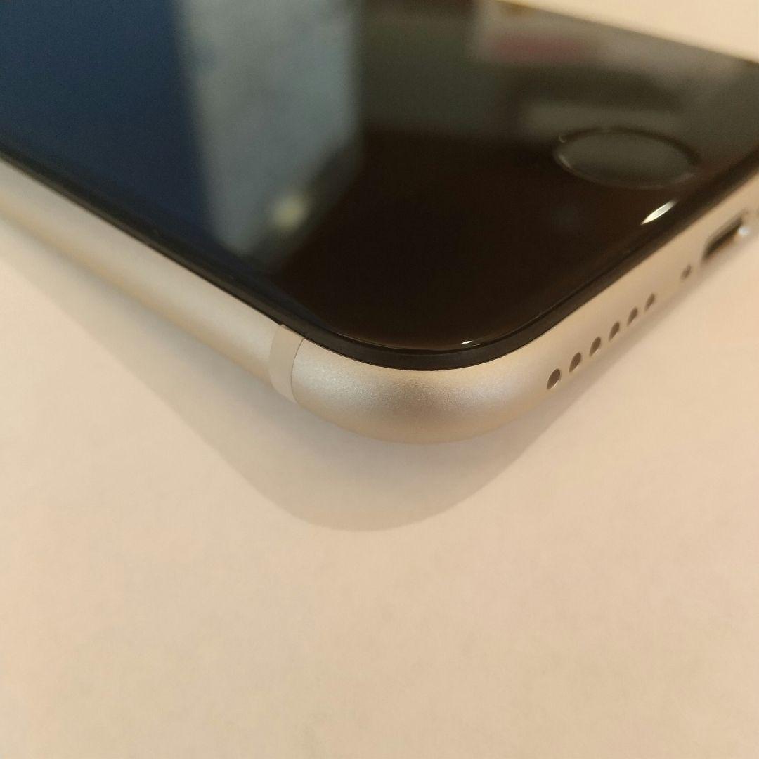 iPhone SE3 128Gb SIMフリー スターライト　白色　604071