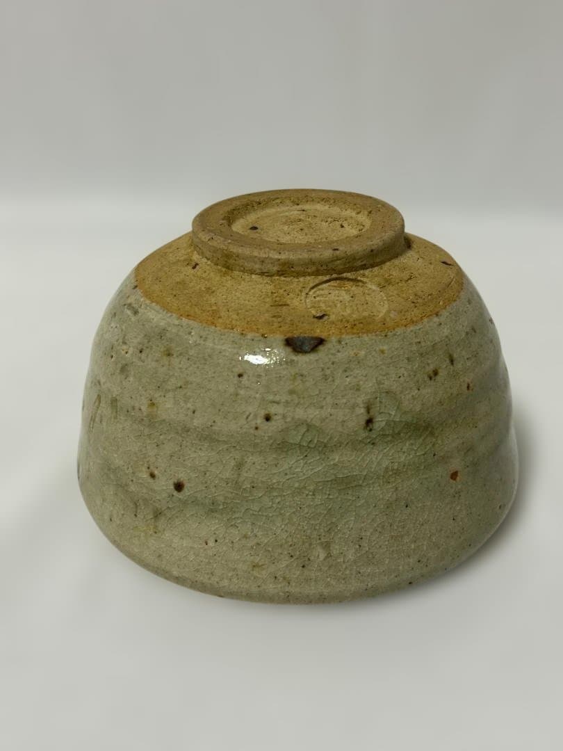 抹茶椀 見込み 陽刻 在銘 ろくろ目 作家 茶器 茶道具 茶碗
