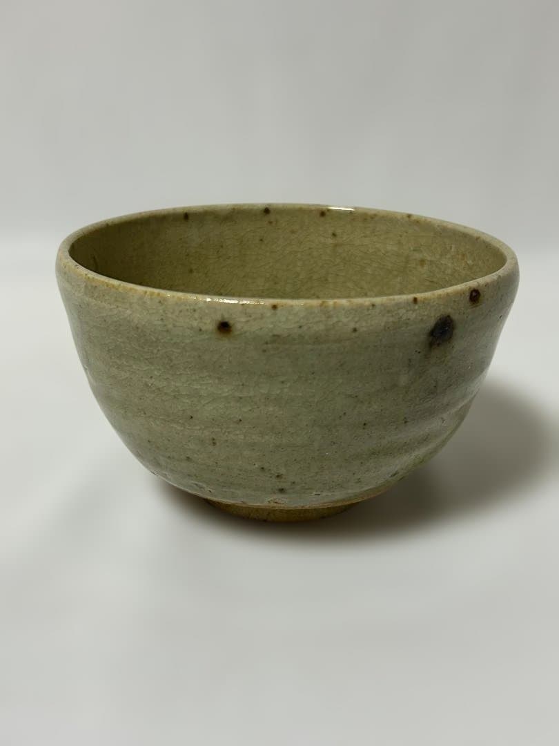 抹茶椀 見込み 陽刻 在銘 ろくろ目 作家 茶器 茶道具 茶碗