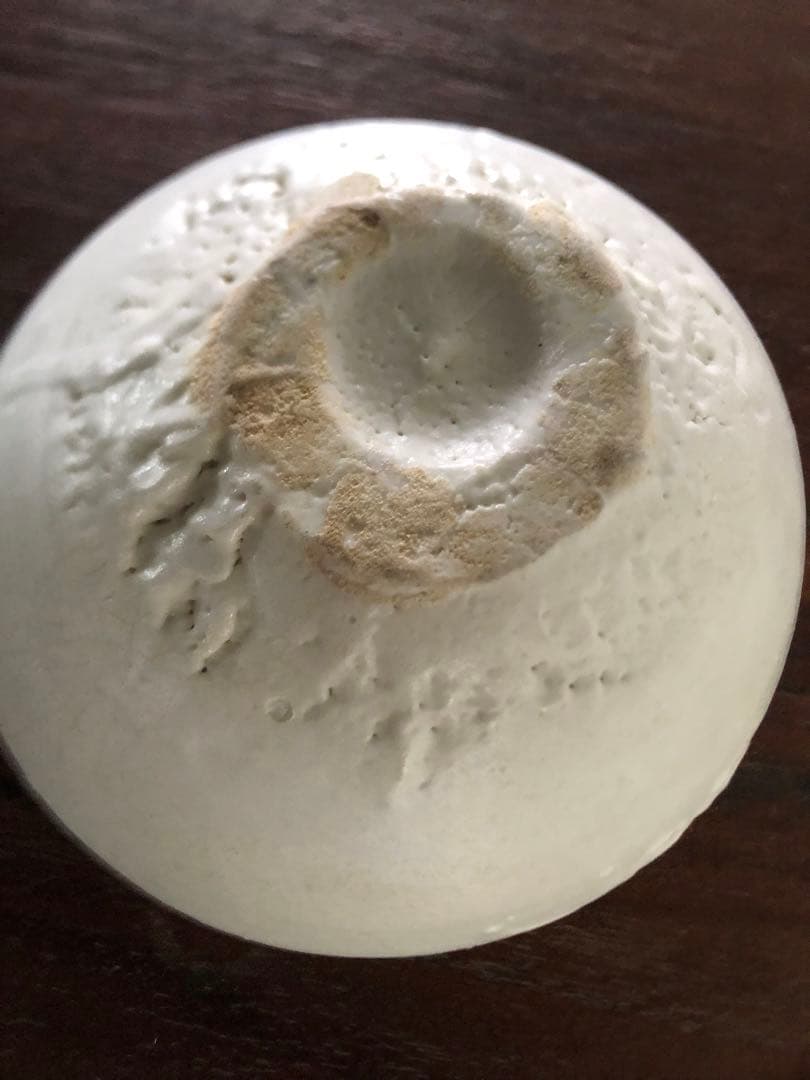 作家物　白い陶器の器