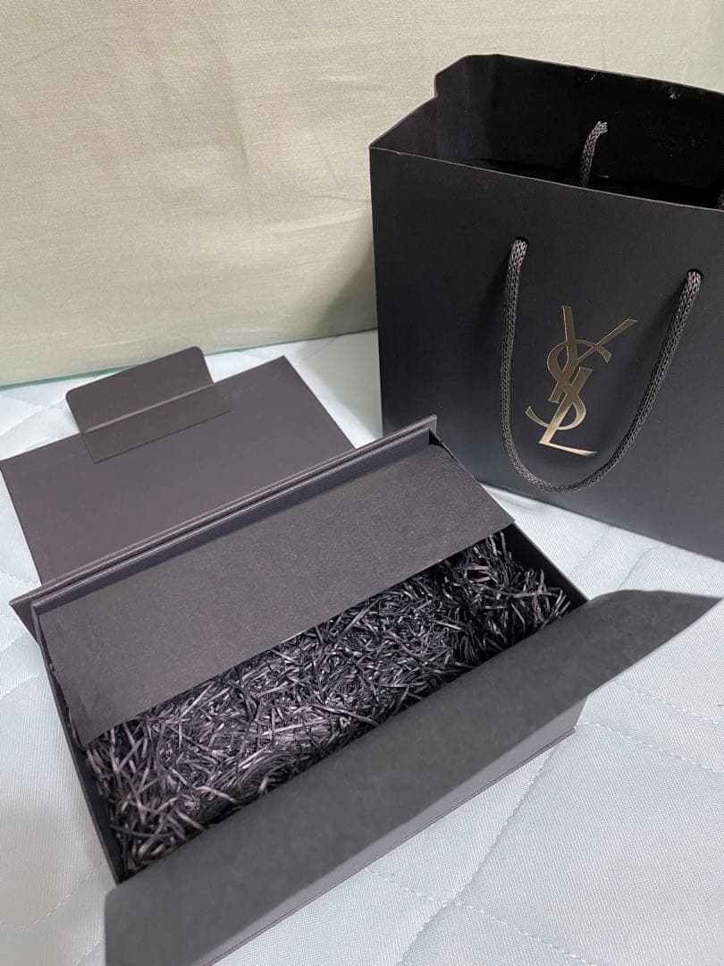 YSL LIBRE リブレ オーデパルファム 香水 ギフトボックス付き