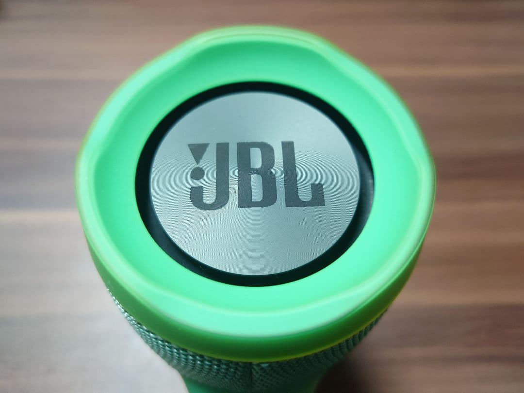 【美品】JBL CHARGE3ポータブルBluetoothスピーカー収納ケース付