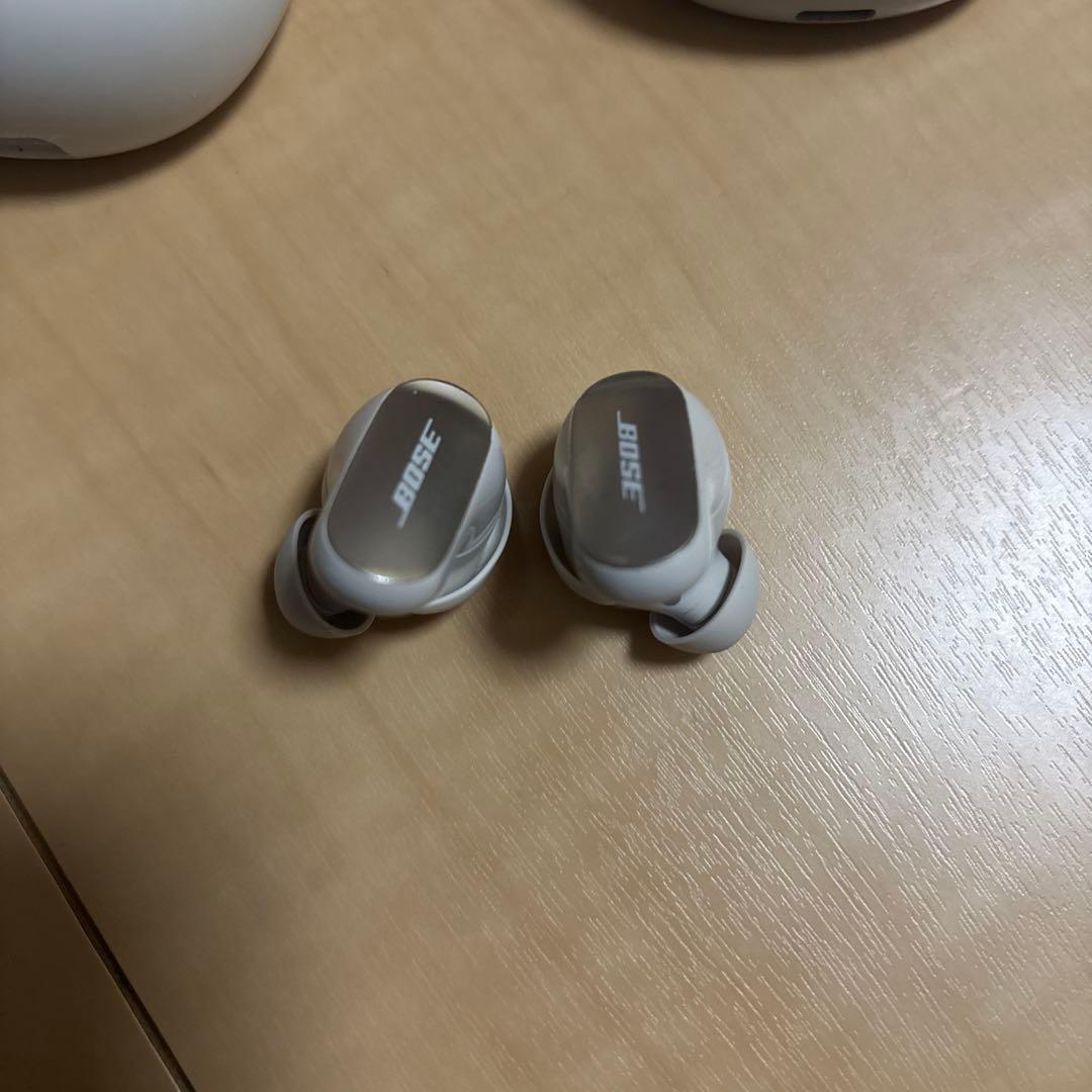BOSE QuietComfort Ultra Earbudsケース付き