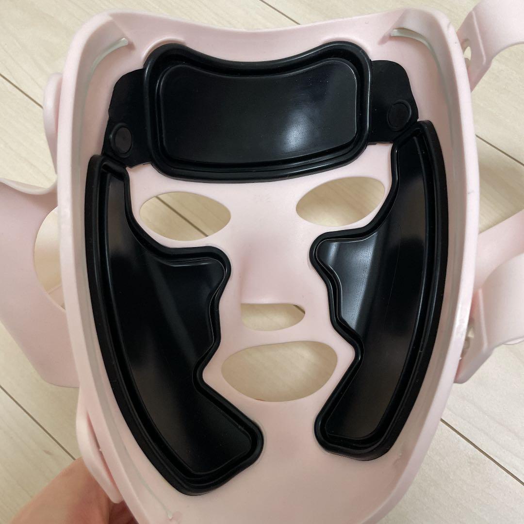 【格安】モイスティーヌ　美顔器　パナソニック　美顔　美容　エステ