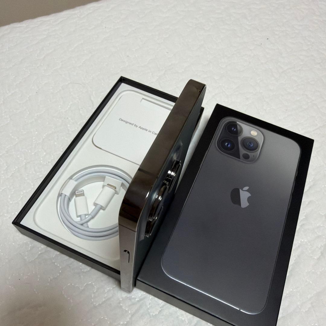 【美品】Apple iPhone 13Pro スペースグレー 本体　256GB