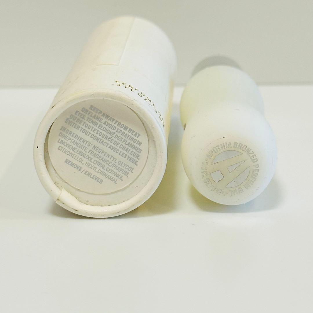 新品　アポーシア　ブロンズド　パフュームオイル　ロールオン　香水　9ml