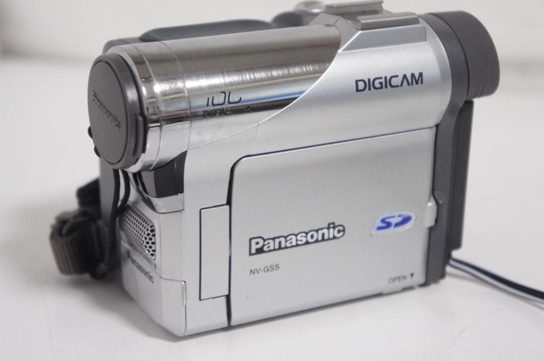 NV-GS5 動作品 panasonic MiniDVビデオカメラ　811