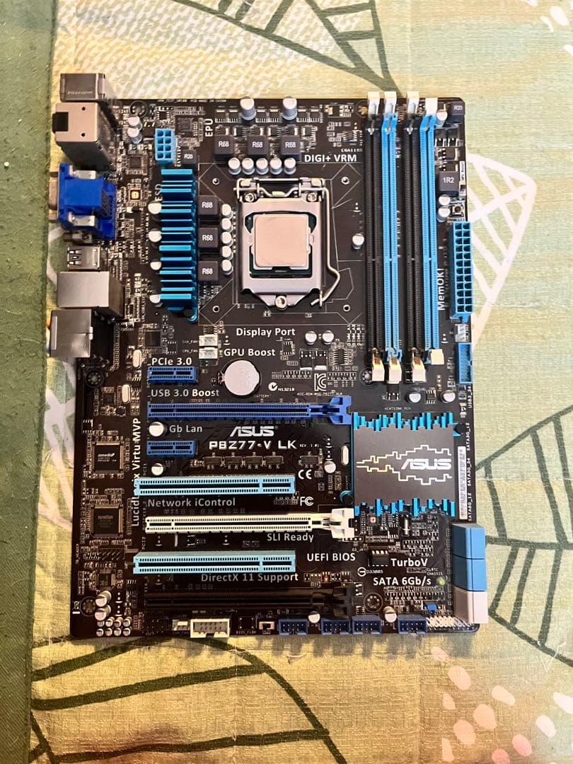 ASUS P877-V LK マザーボード + DDR3 4Gメモリ×3