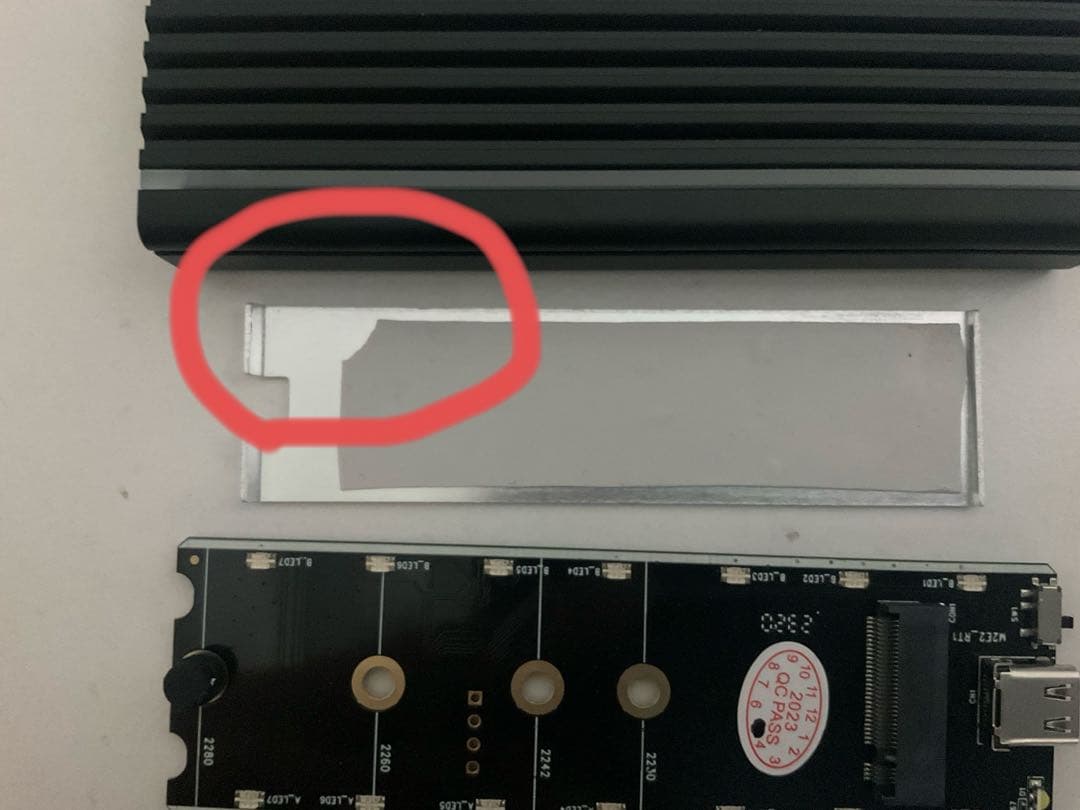 CENTURY製M.2 SSDケース(CAM2NSU32RGB)×2個