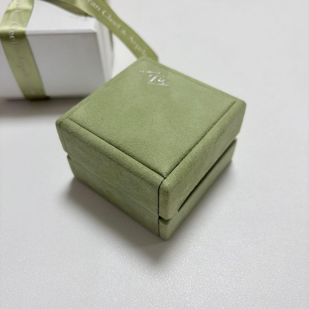 美品　ヴァンクリーフ&アーペル　ネックレスケース　空箱　アクセサリー入れ