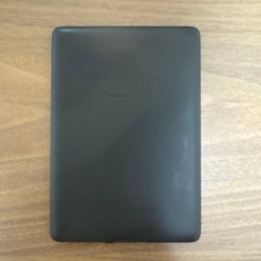 Amazon Kindle 10世代　ペーパーホワイト　カバー付き
