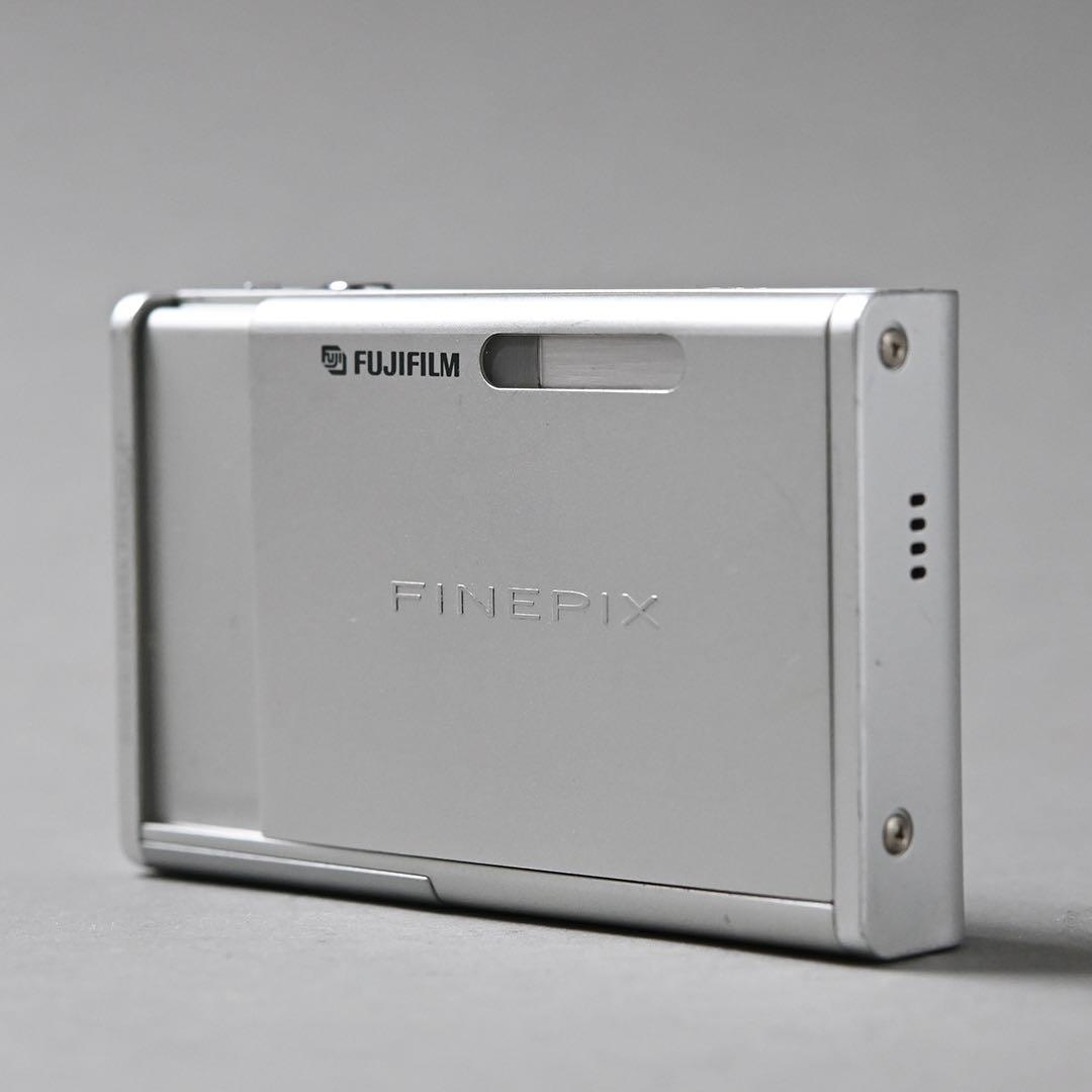 FUJIFILM FinePix Z1シルバー【実動品】xDカード512MB付き