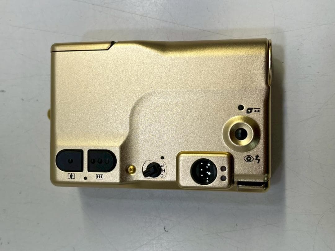 304z 限定品 Canon IXY Limited Version デジカメ