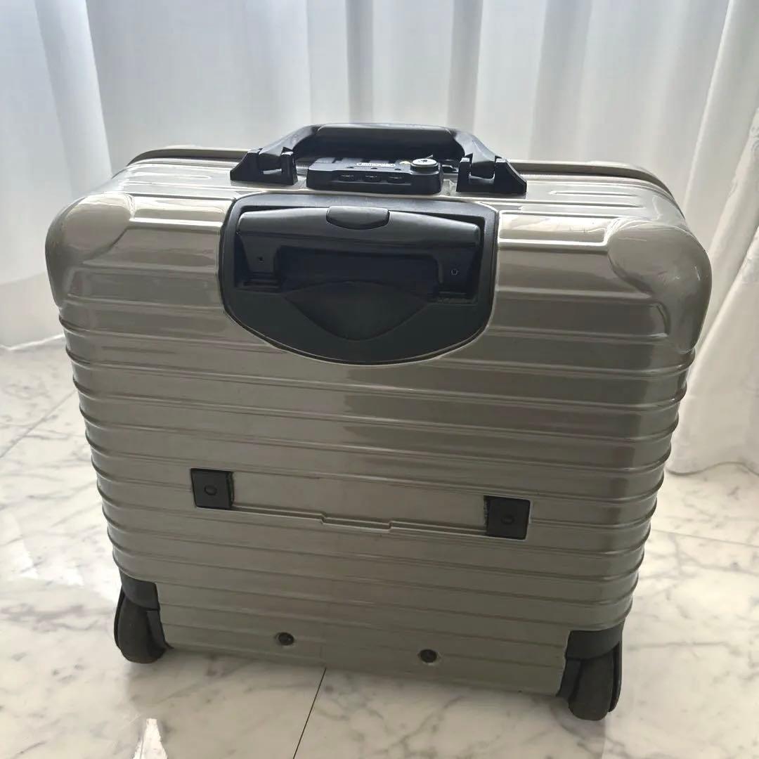 最終 RIMOWAリモワ製の2輪サルサ シャンパンゴールド 25L