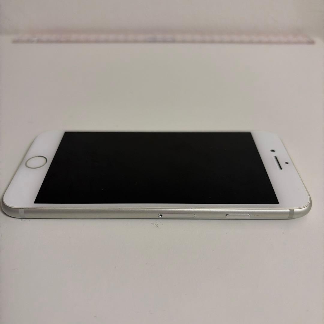 Apple iPhone8 ホワイト64GB SIMロック解除済