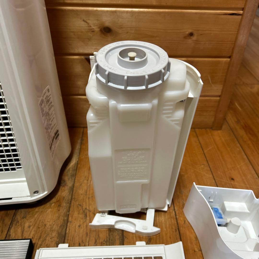 SHARP プラズマクラスター 加湿空気清浄機 KC-J50-W 2020年製